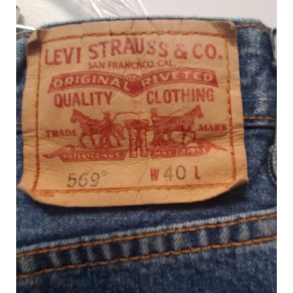 Levi's 569 Shorts Denim Loose Straight Dark Blue Wash 40" Waist 12" Inseam EUC - Picture 5 of 7